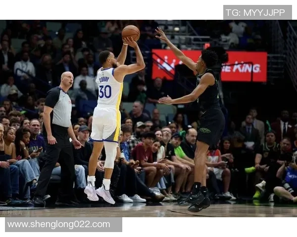 NBA鹈鹕与勇士第四场精彩回放全程分析与精彩瞬间回顾